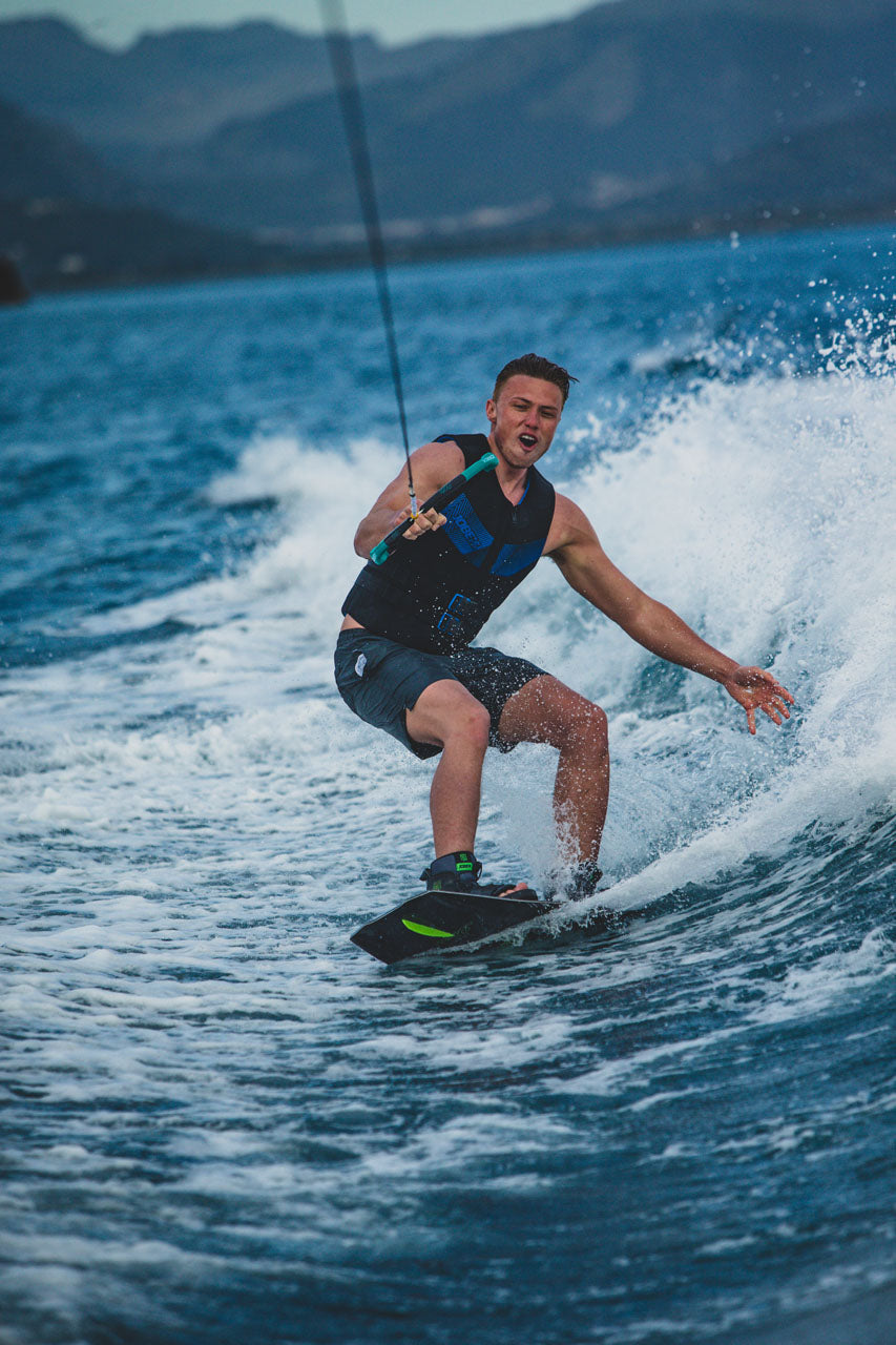 Jobe Elite Wake Combo エリート ウェイク コンボ ハンドル&ラインセット 211320003