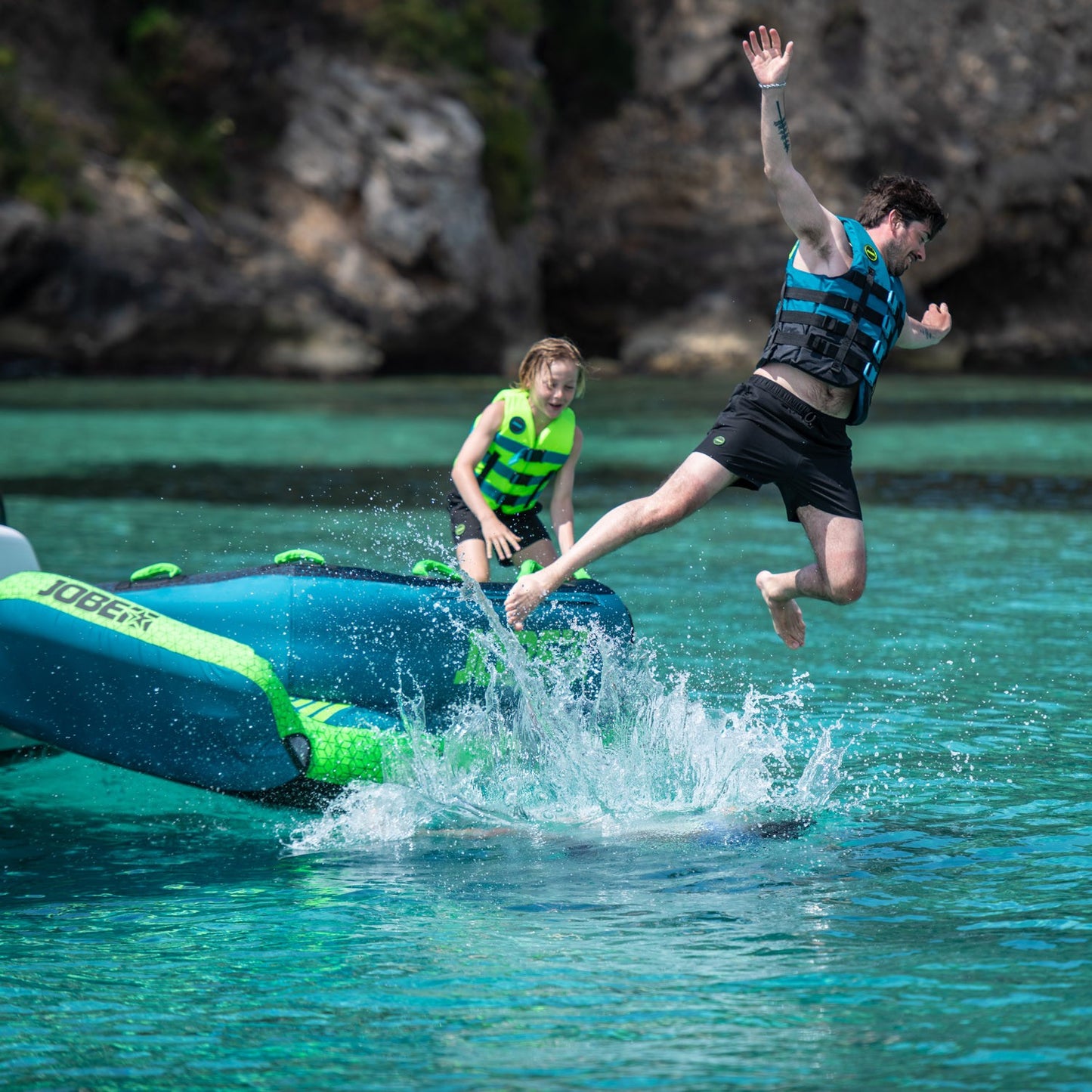 Jobe Binar Towable 2P バイナー トーイングチューブ 2人乗り 230223001