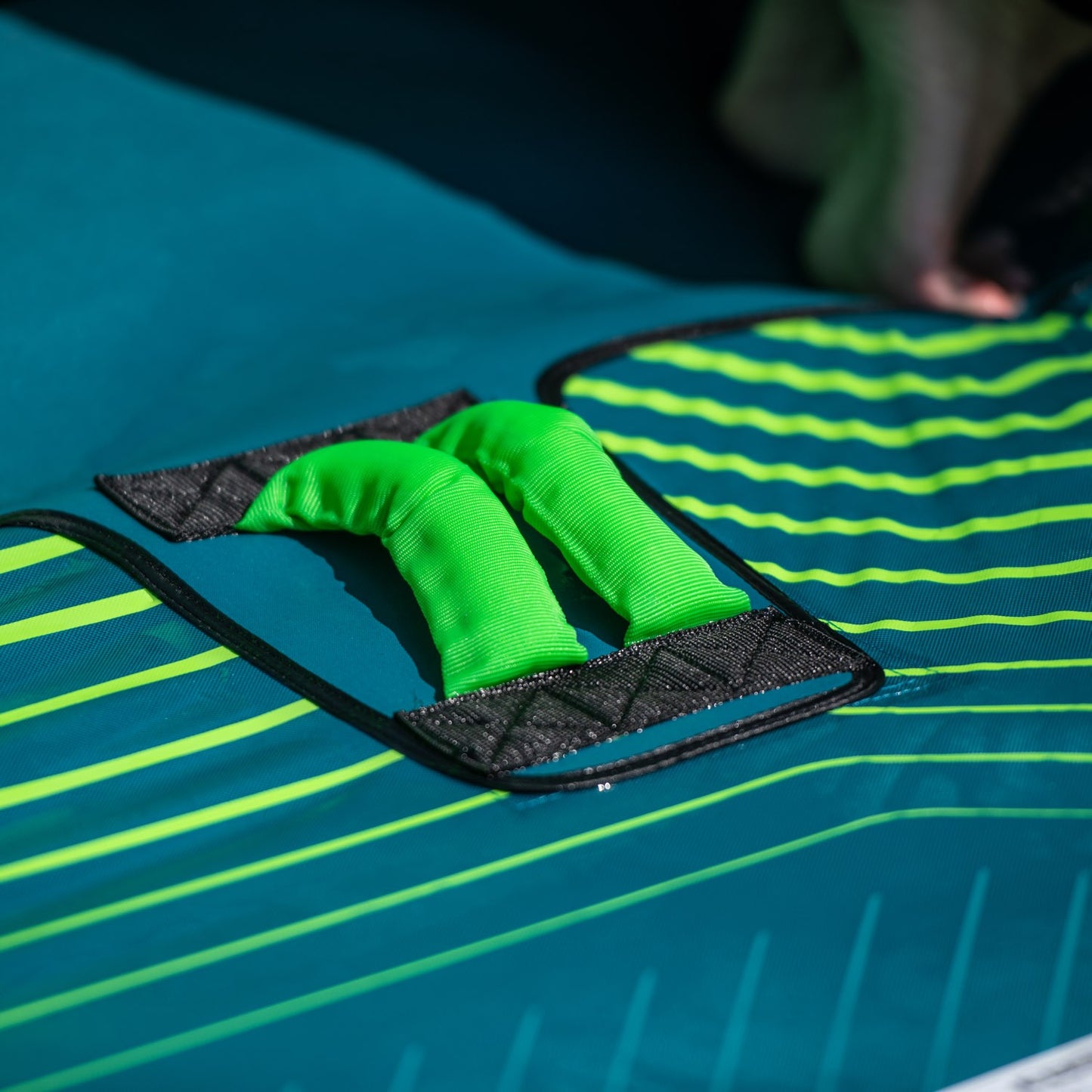 Jobe Binar Towable 4P バイナー トーイングチューブ 4人乗り 230423001