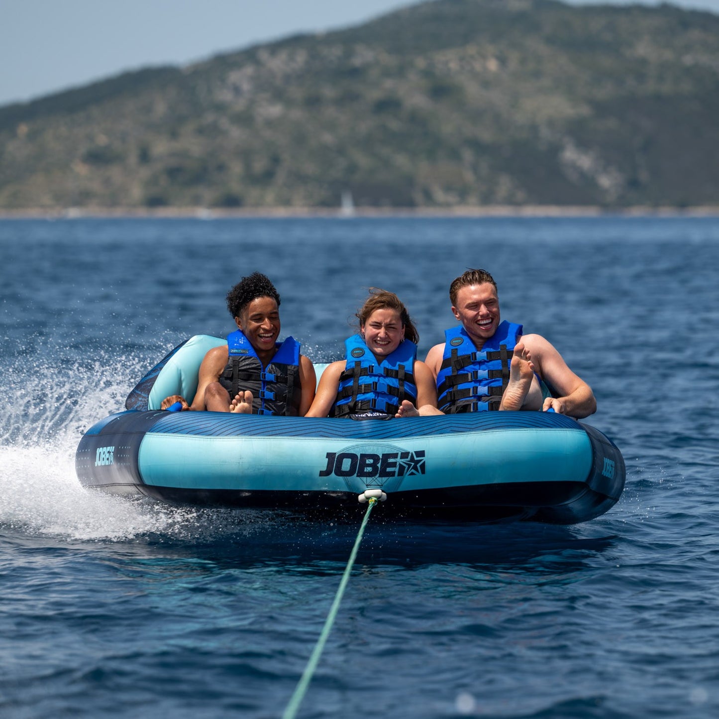 Jobe Proton Towable 3P プロトン トーイングチューブ 3人乗り 230326002